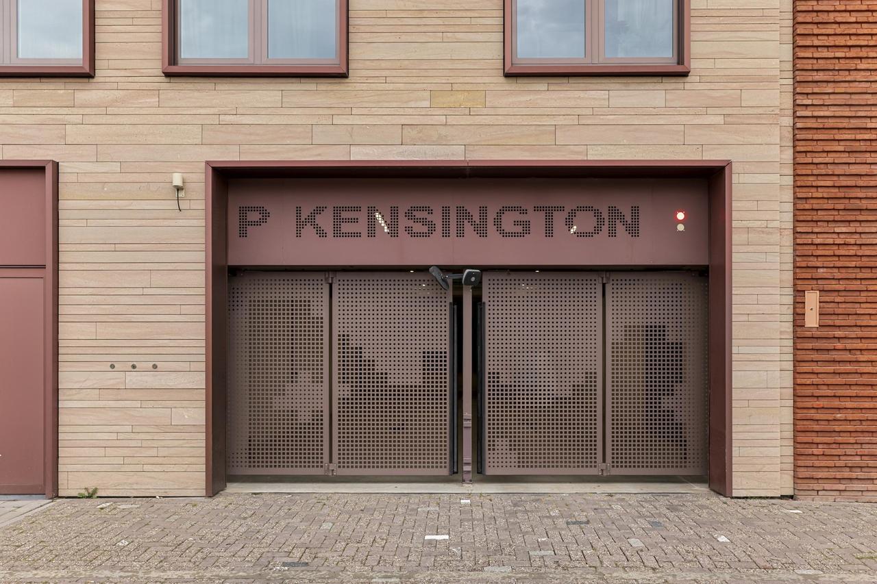 Gemeubileerd 3-kamerappartement met loggia - Afbeelding 27