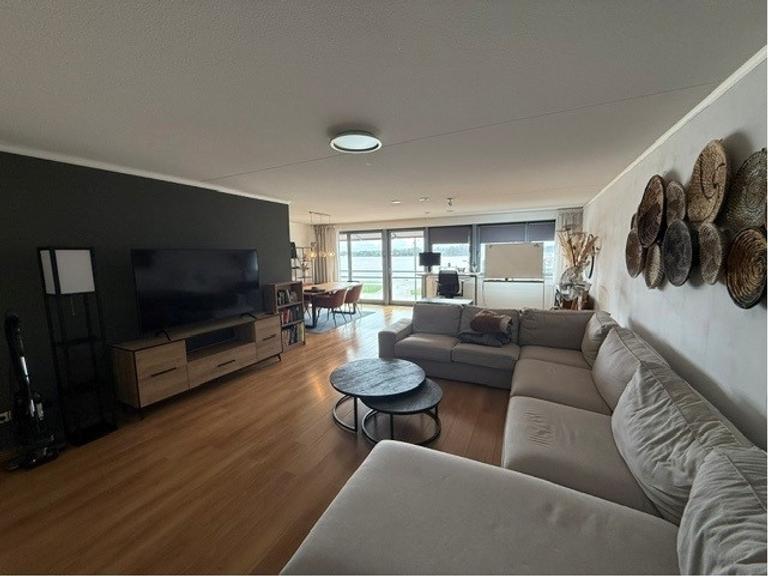 Furnished 3-Bedroom Apartment by Weerwater - Image 5