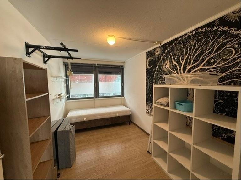 Furnished 3-Bedroom Apartment by Weerwater - Image 12