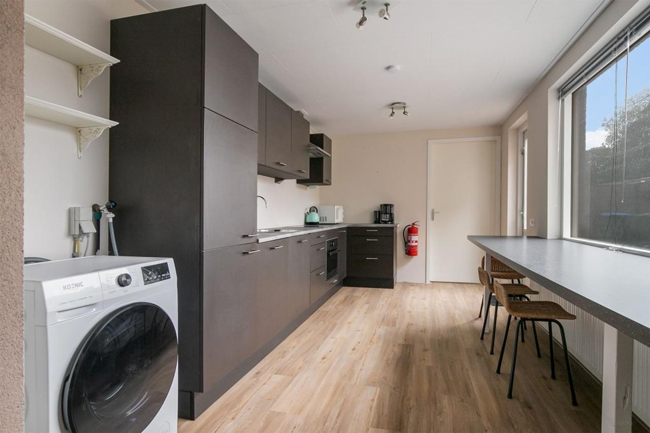 Gemeubileerde woning met 5 slaapkamers - Afbeelding 9