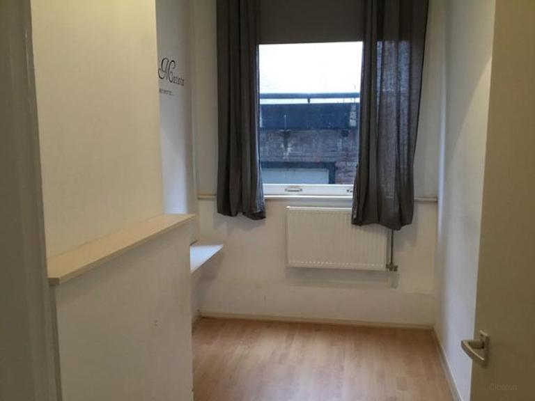 Apartment with Roof Terrace in Central Leiden - Image 8