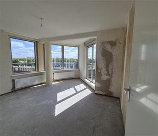 Available now: 2-room apartment in Kralingen - Image 5