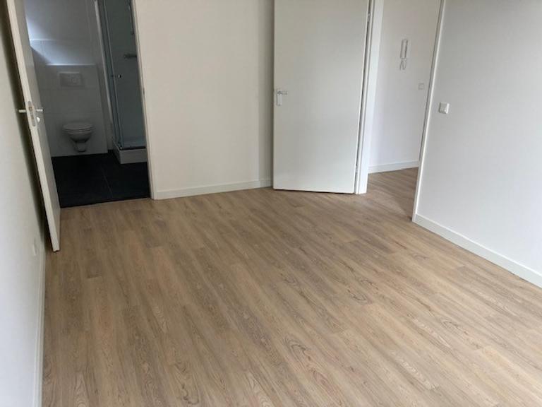 47 m² Apartment with Storage in City Centre - Image 13