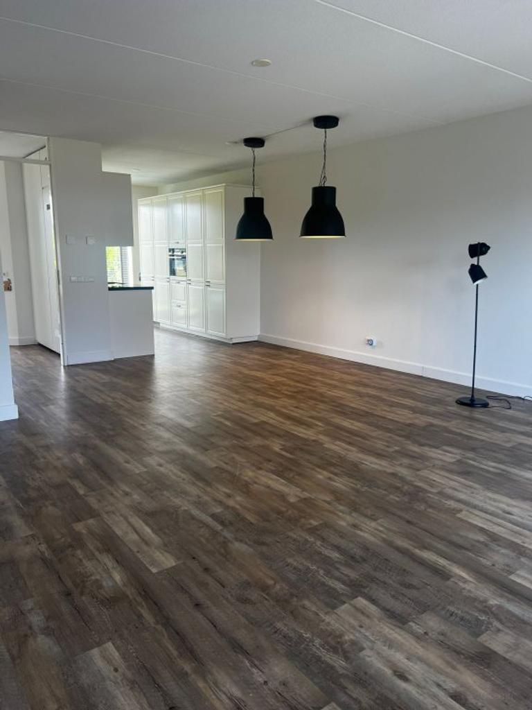 128 m² gezinswoning met 5 slaapkamers - Afbeelding 2