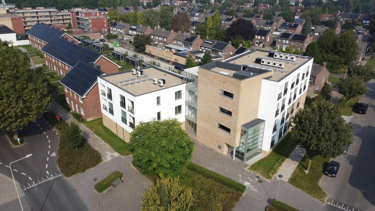 New 2-bedroom apartment with balcony in Geleen - Image 2