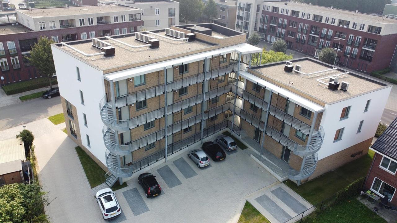 New 2-bedroom apartment with balcony in Geleen - Image 3