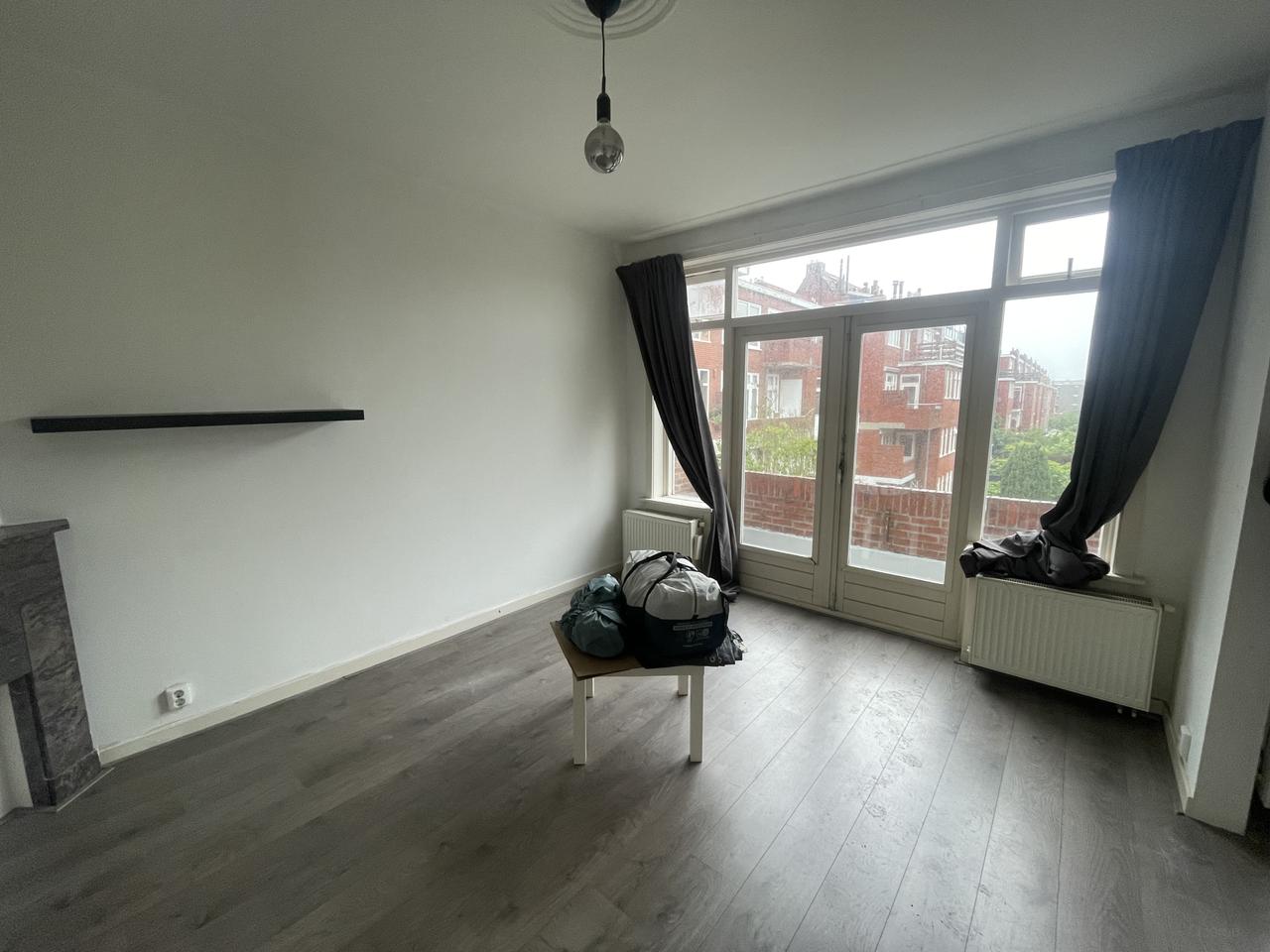 Studentenkamer van 21 m² met balkon - Afbeelding 1