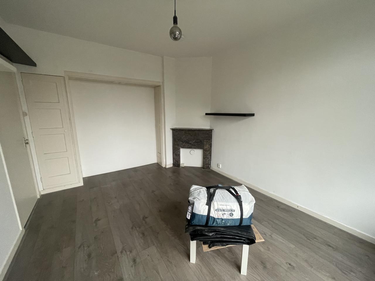 Studentenkamer van 21 m² met balkon - Afbeelding 4