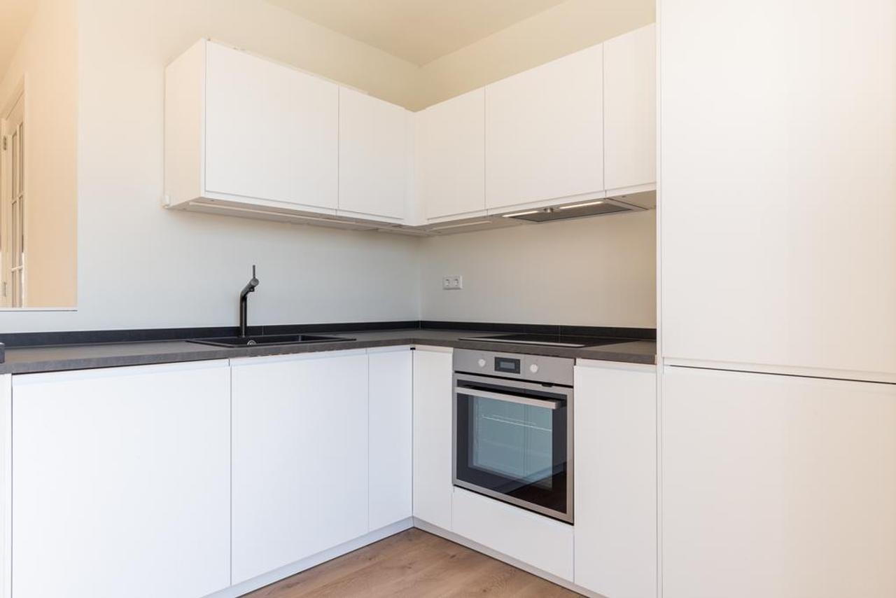 Gemeubileerd short stay appartement met terras - Afbeelding 7