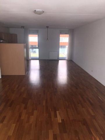 116 m² apartment with 4 bedrooms - Image 4