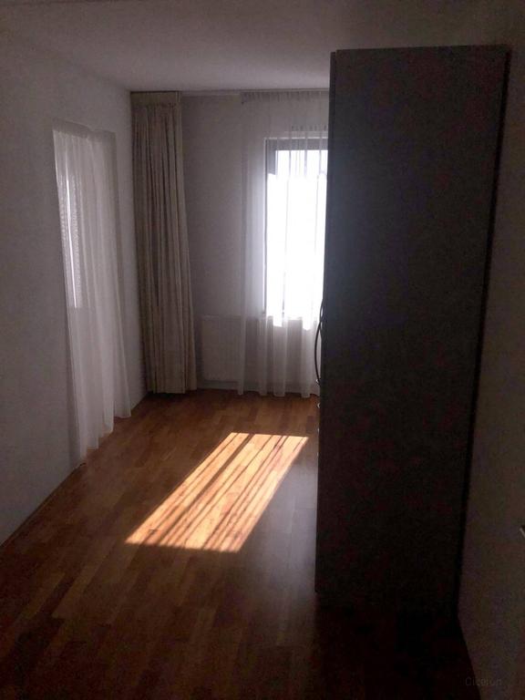 116 m² apartment with 4 bedrooms - Image 15