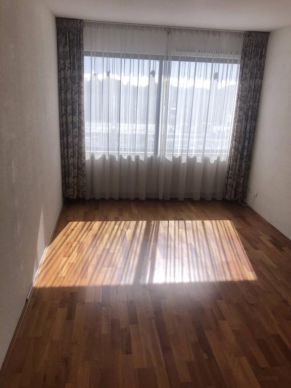 116 m² apartment with 4 bedrooms - Image 18