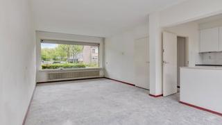 4-slaapkamer huis met tuin in Dordrecht - Afbeelding 2