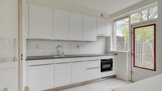 4-slaapkamer huis met tuin in Dordrecht - Afbeelding 3