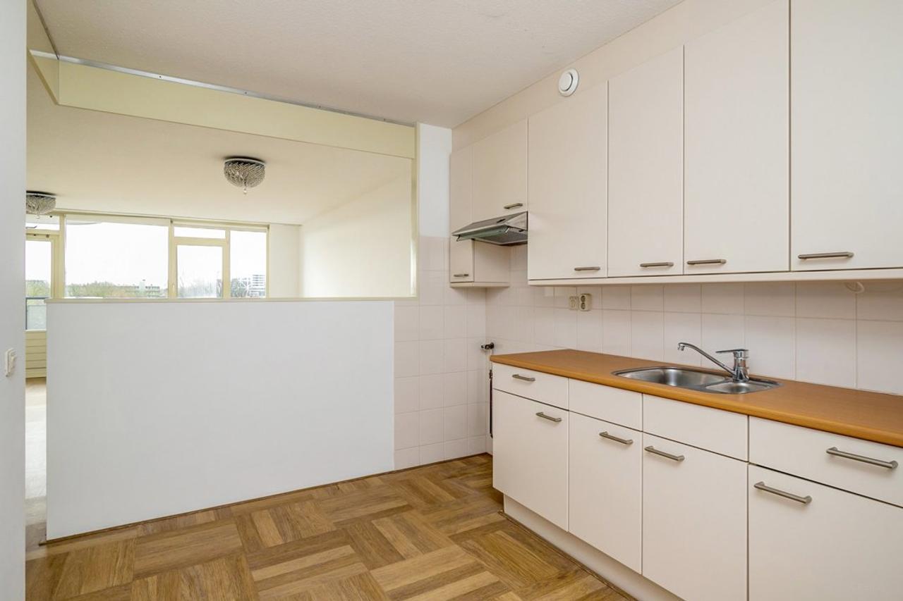 89 m² appartement met balkon in Slotervaart - Afbeelding 3