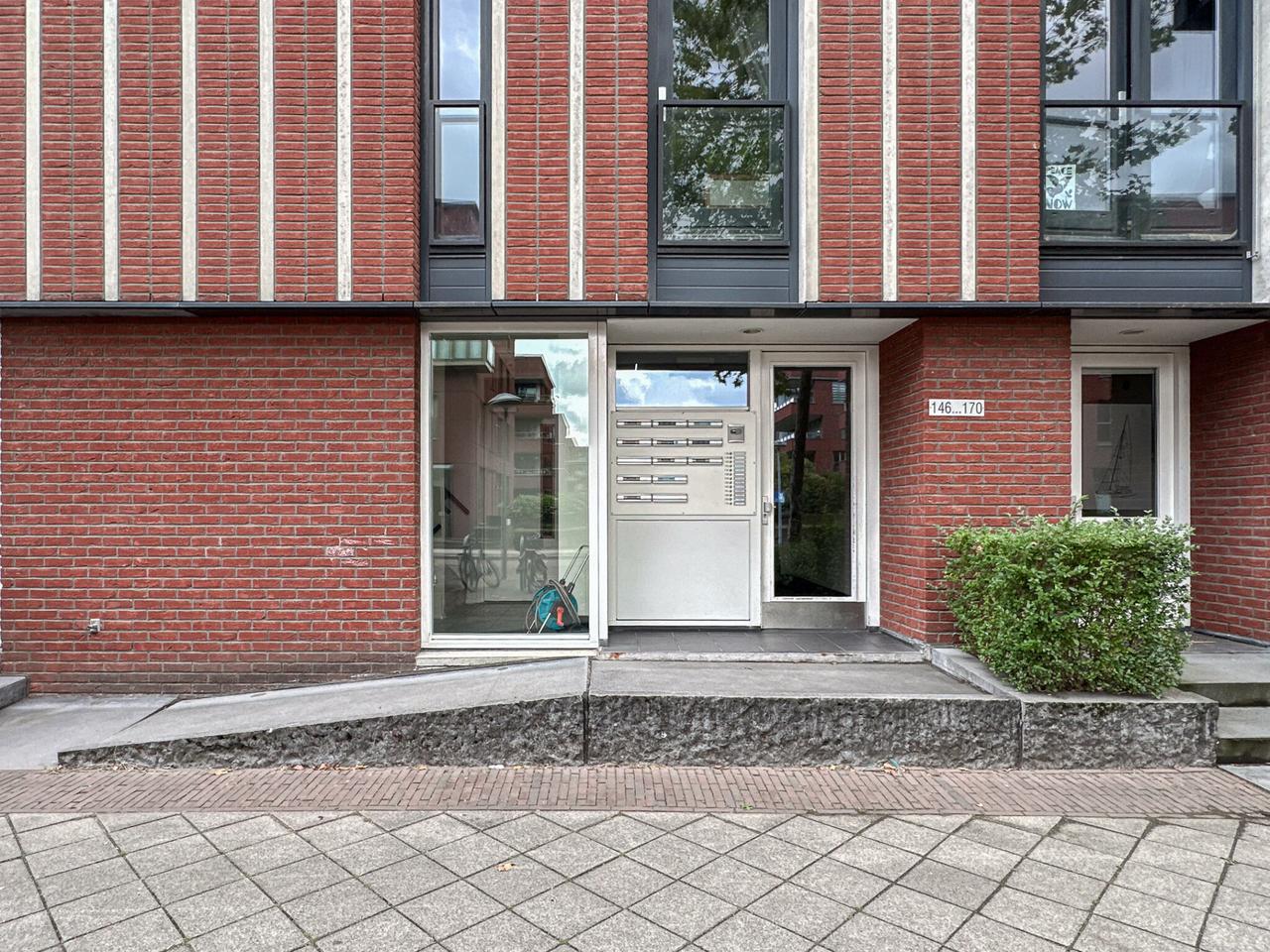 92 m² appartement met balkon en parkeerplek - Afbeelding 32