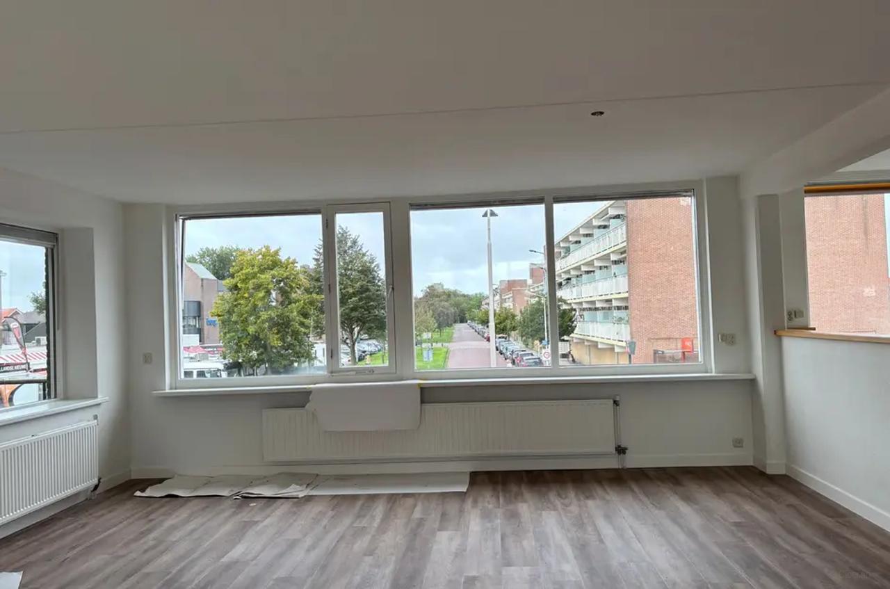 98 m² appartement met 2 balkons in Santpoort - Afbeelding 3