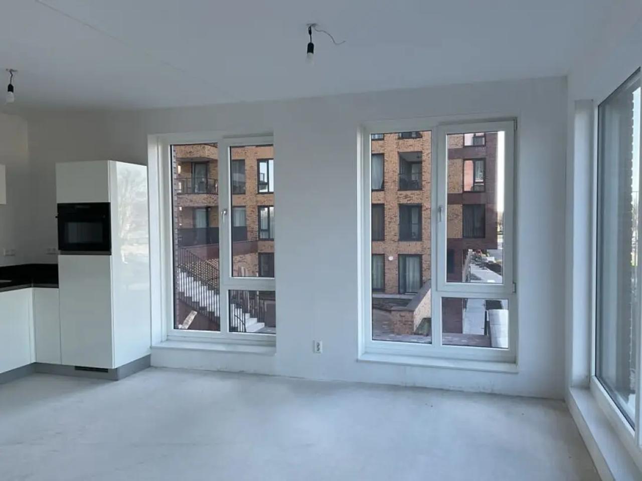 Apartment with Balcony and Parking Space - Image 3