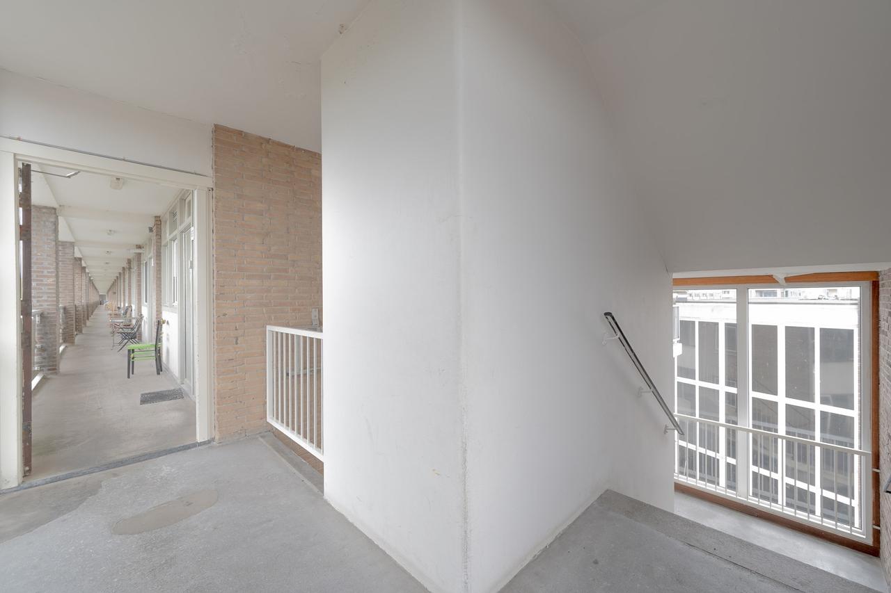 73 m² student apartment with 3 bedrooms - Image 2