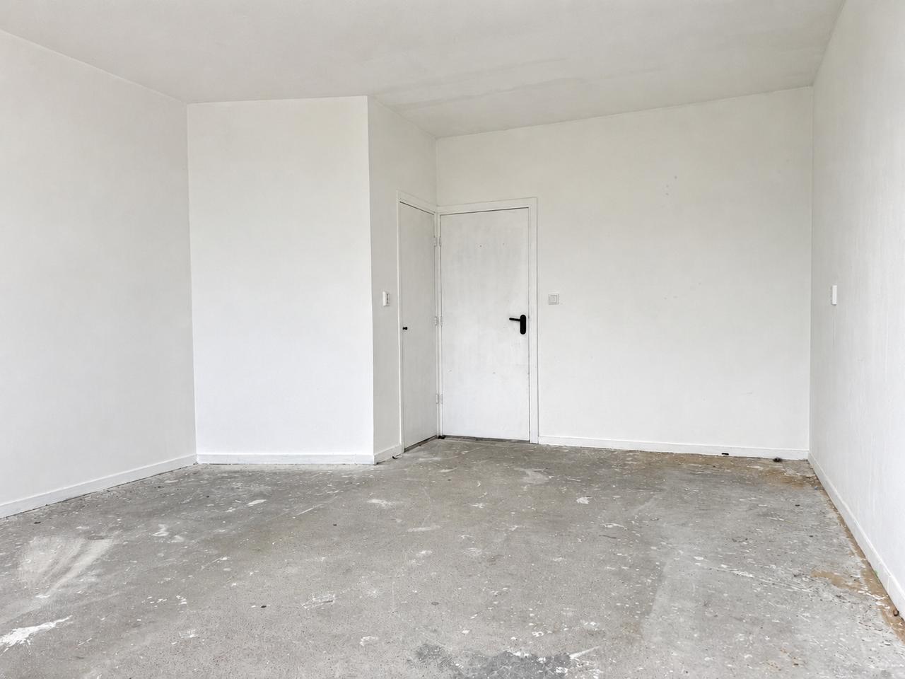 73 m² student apartment with 3 bedrooms - Image 4