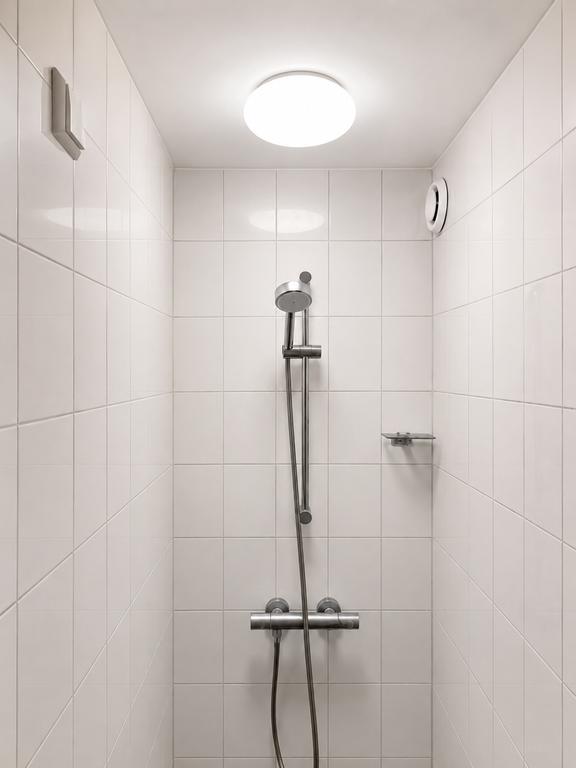 73 m² student apartment with 3 bedrooms - Image 10