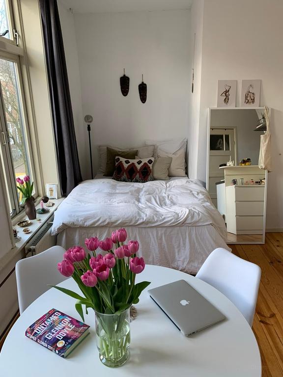 Studio with private kitchen in Oosterpoort - Image 5