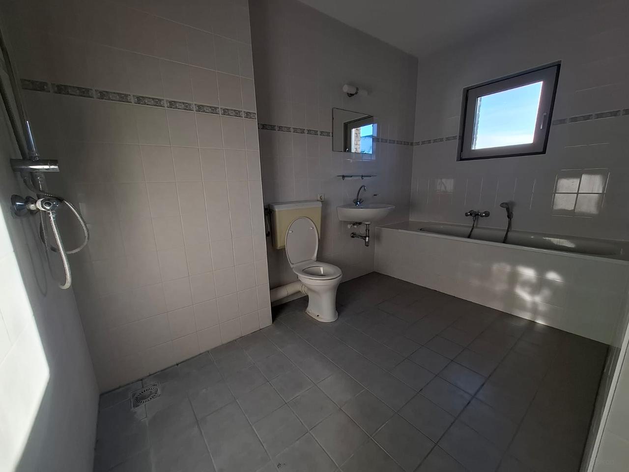121 m² family home with heat pump - Image 7