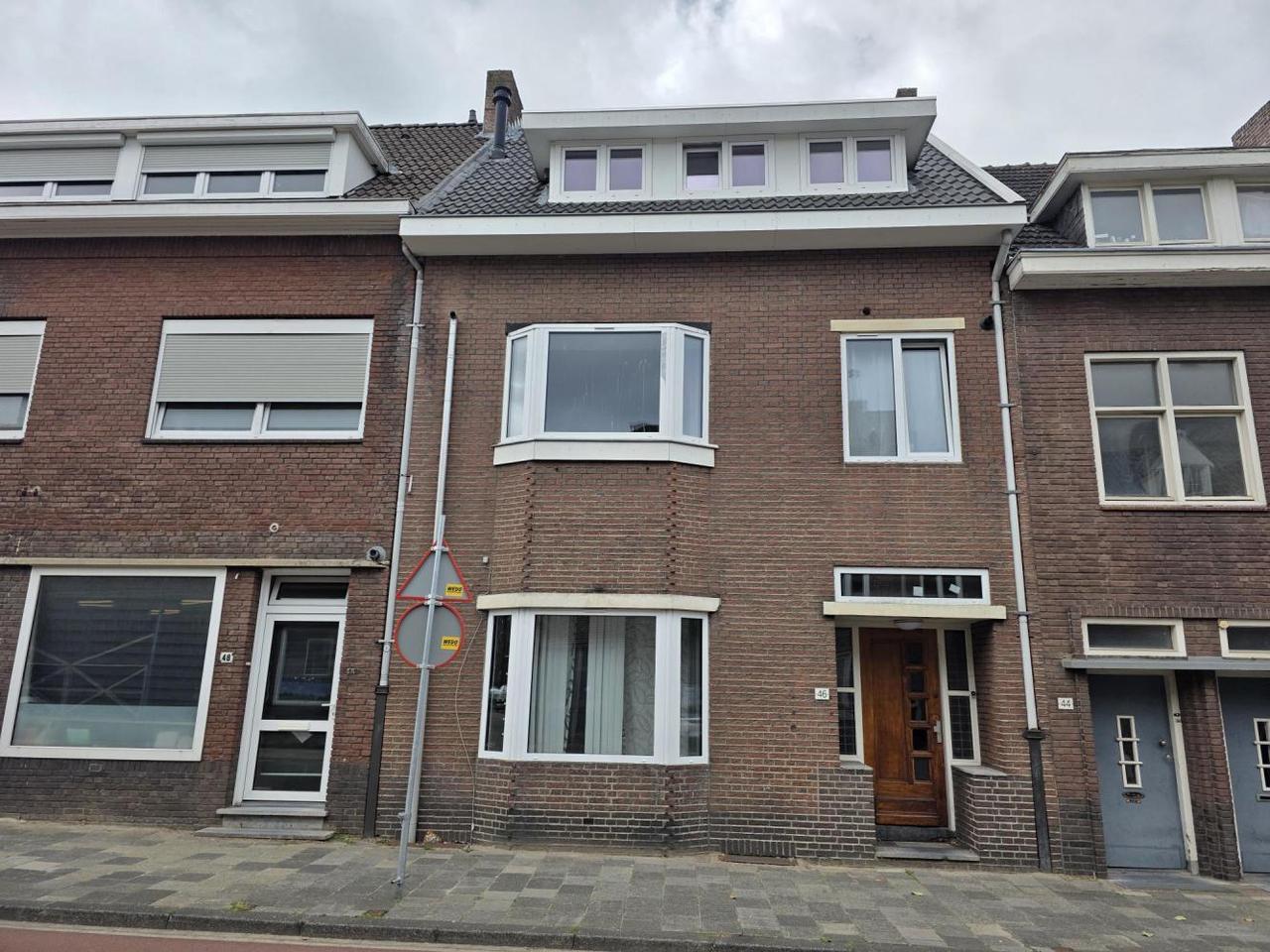 Room available now (15 m²) in central Heerlen - Image 1