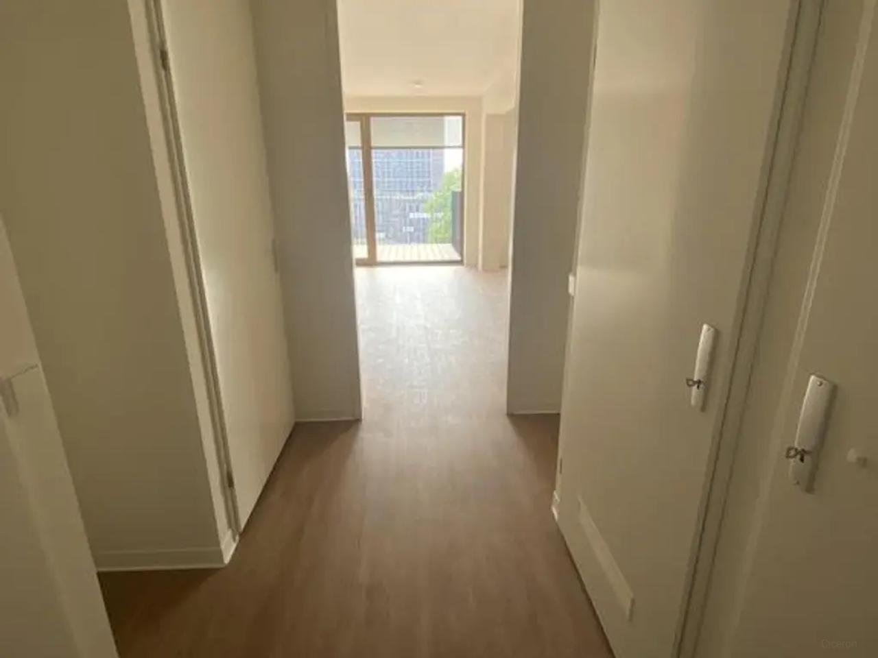 130 m² apartment with terrace in Katendrecht - Image 7