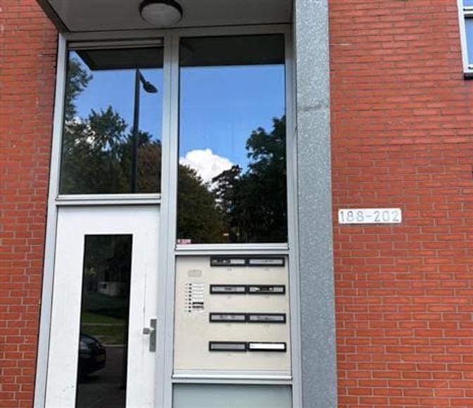 3-kamer appartement in levendig Nieuw Crooswijk - Afbeelding 2