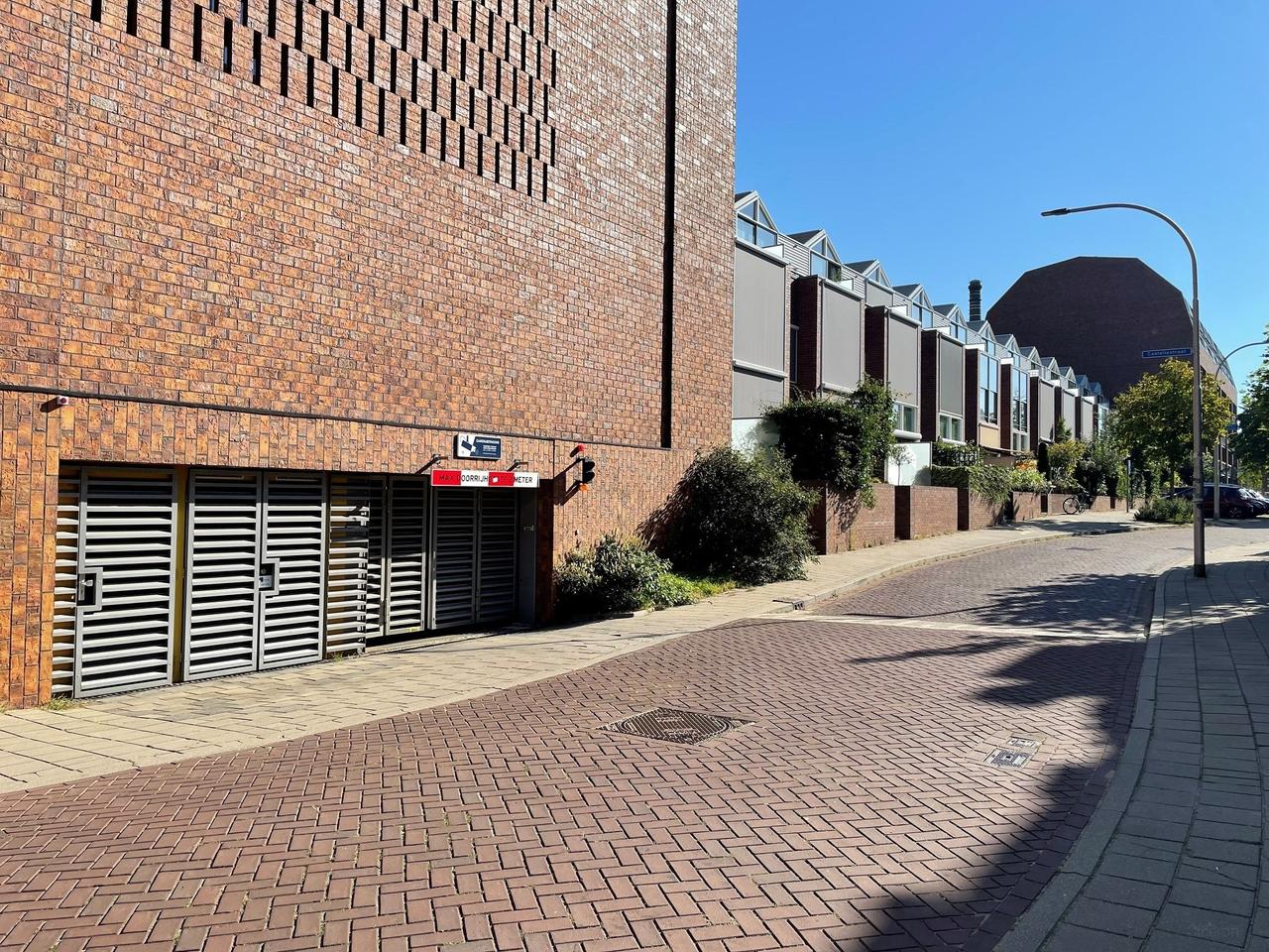 120 m² Apartment with Balcony in Bottendaal - Image 25