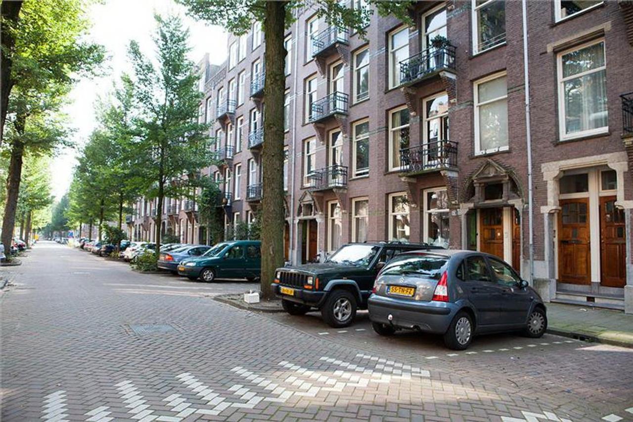237 m² Townhouse with Garden in Oud-Zuid - Image 1