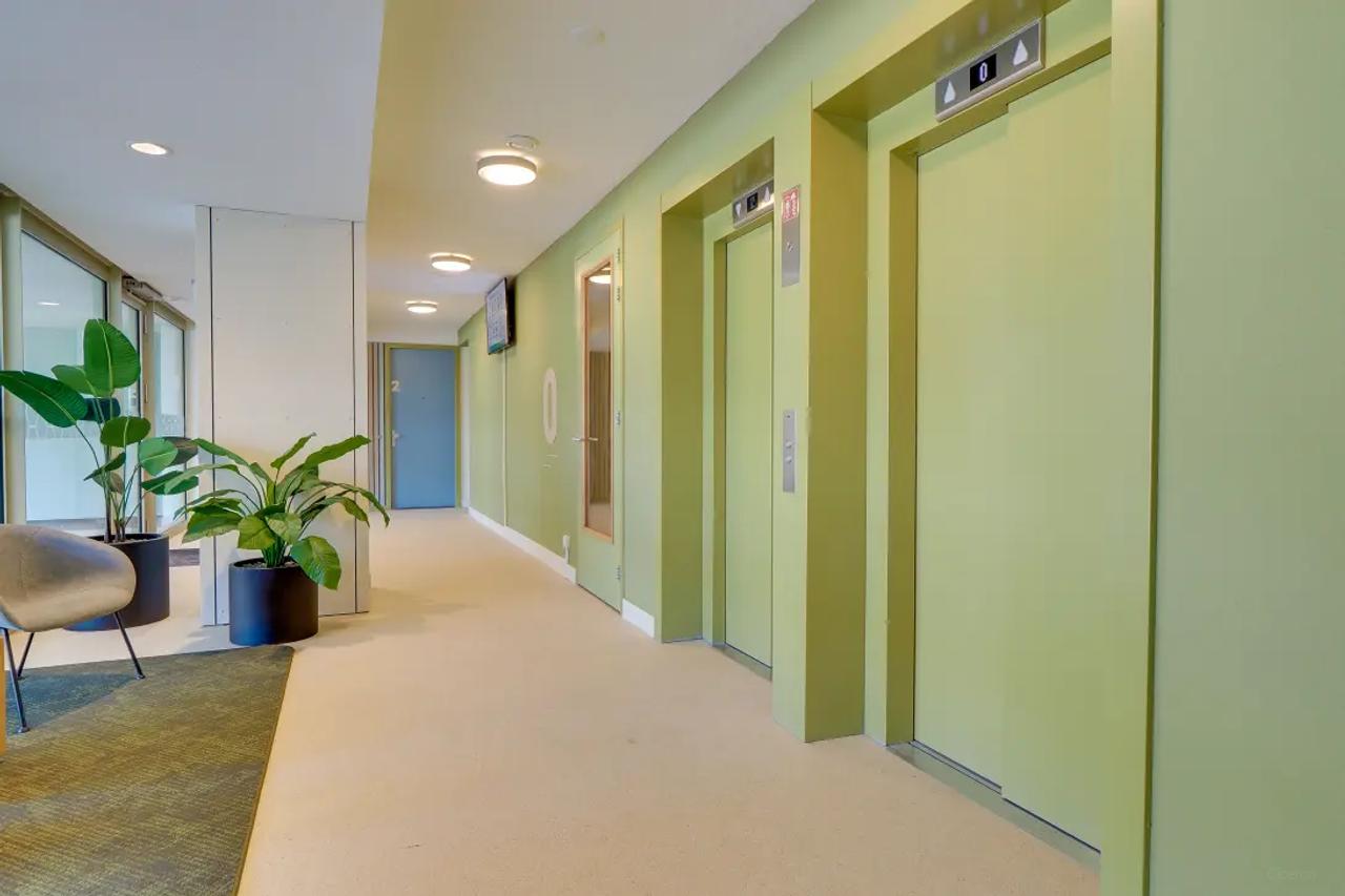 Energy-efficient apartment with parking - Image 3