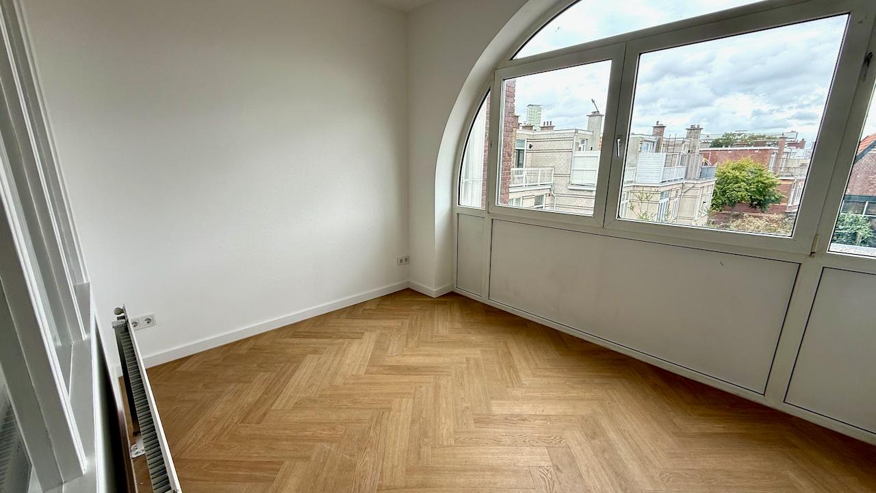 Energy Rating A & Balcony on De Fred - Image 4