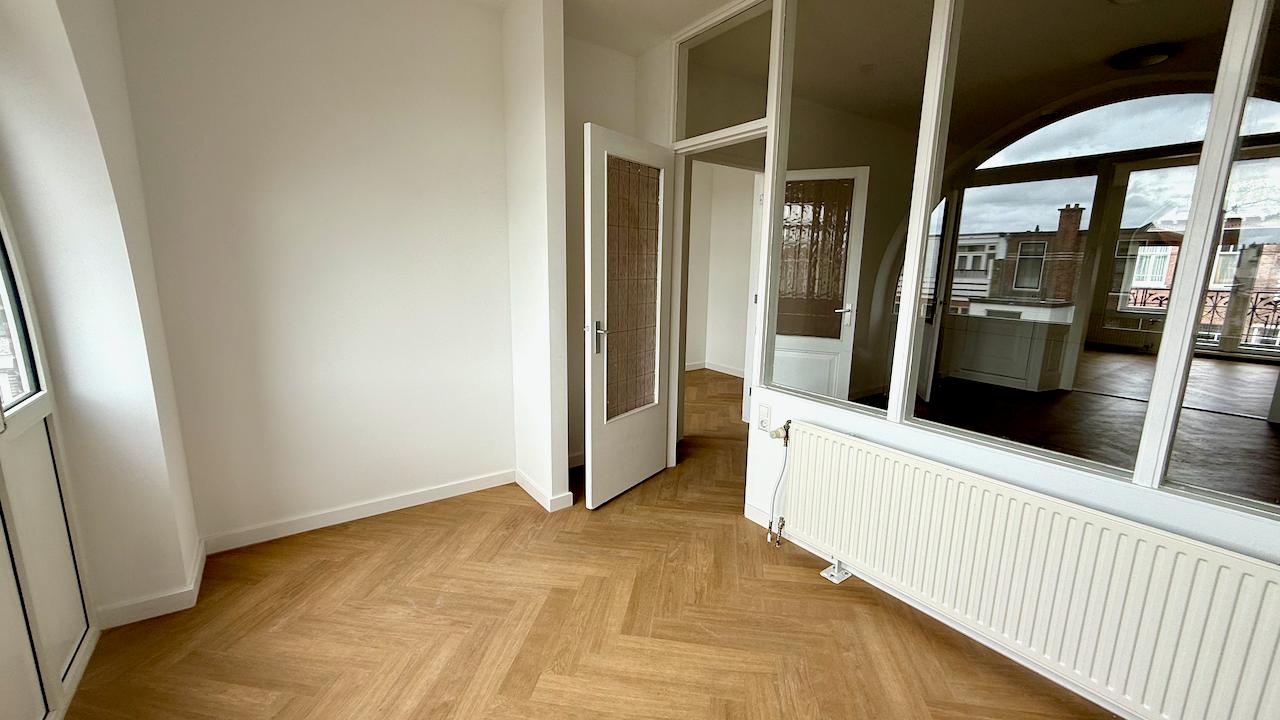 Energy Rating A & Balcony on De Fred - Image 9