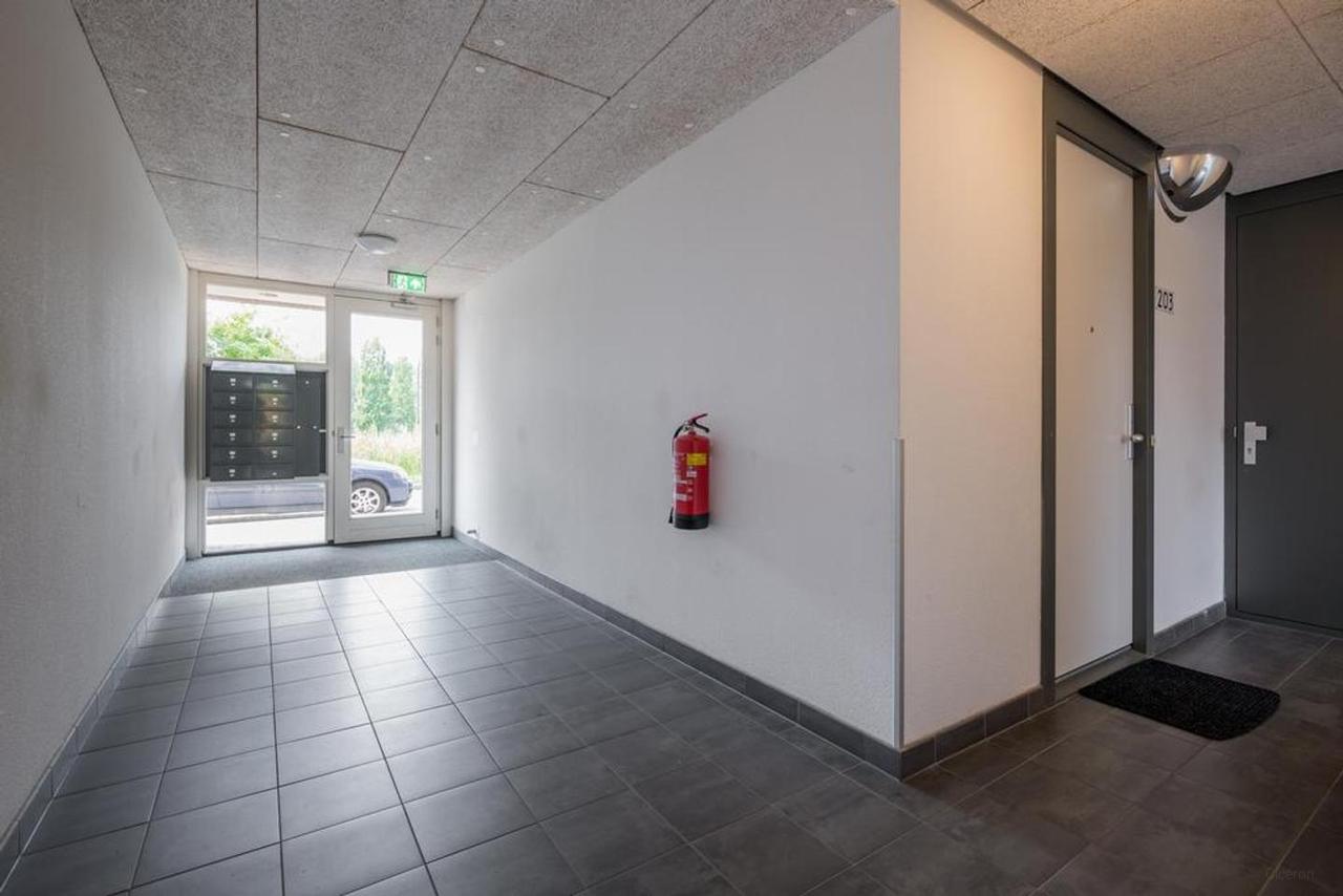 3-Room Apartment with Balcony in De Laak - Image 5