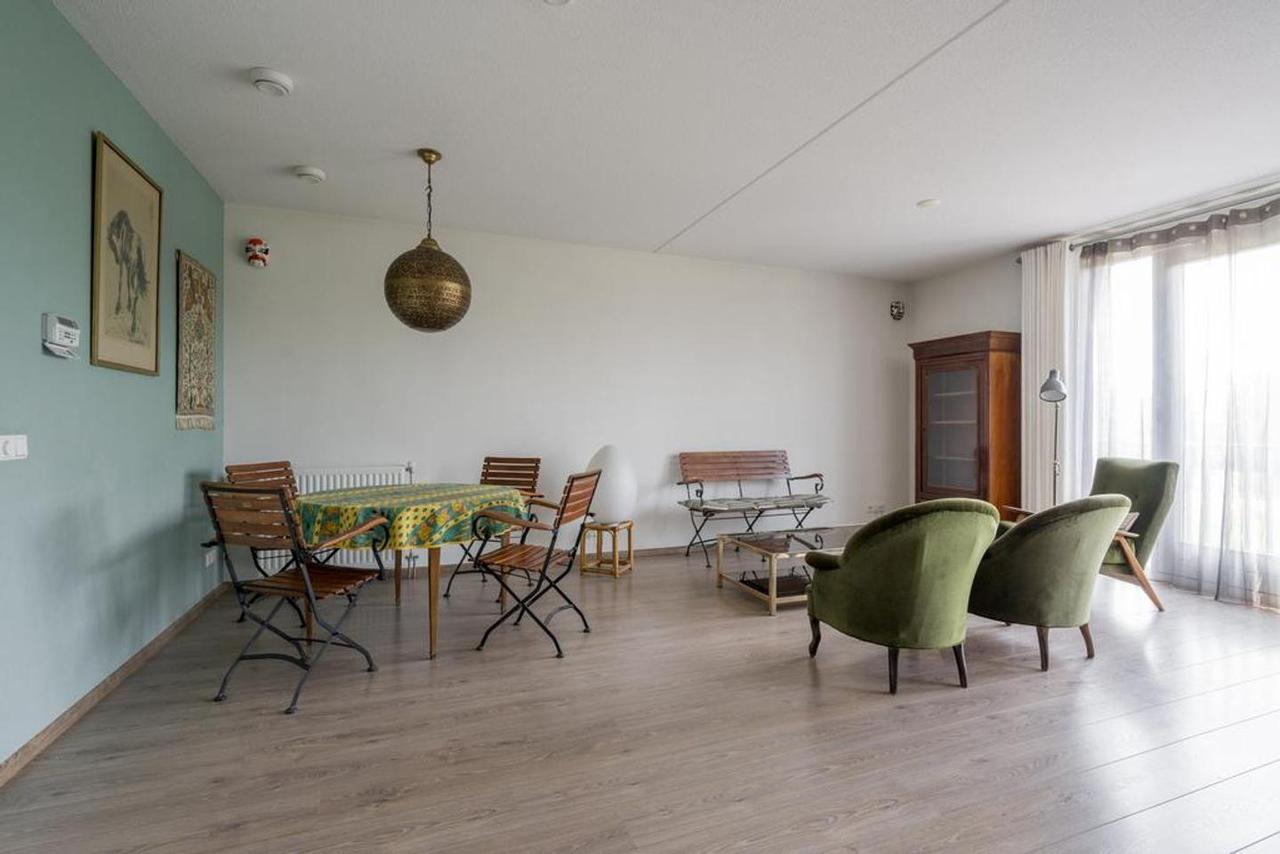 3-Room Apartment with Balcony in De Laak - Image 10