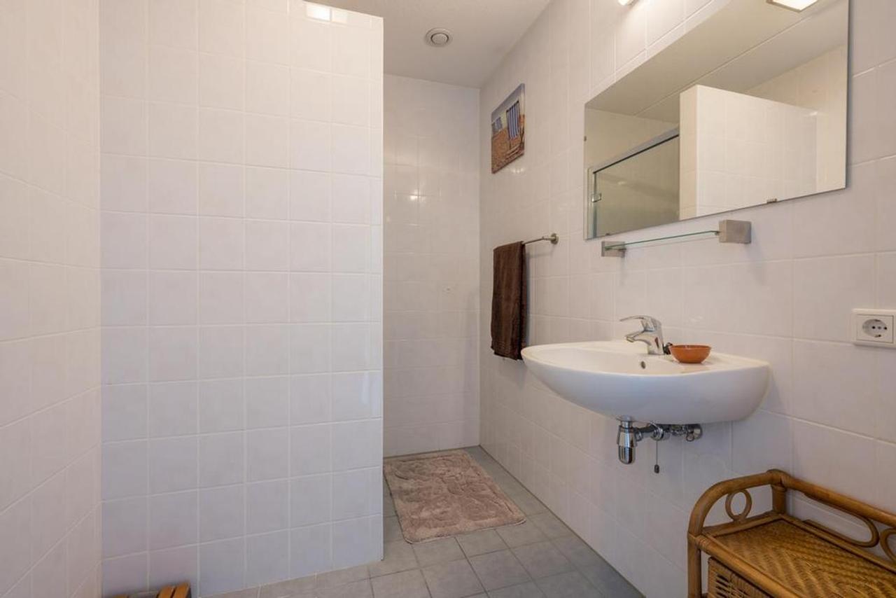 3-Room Apartment with Balcony in De Laak - Image 19