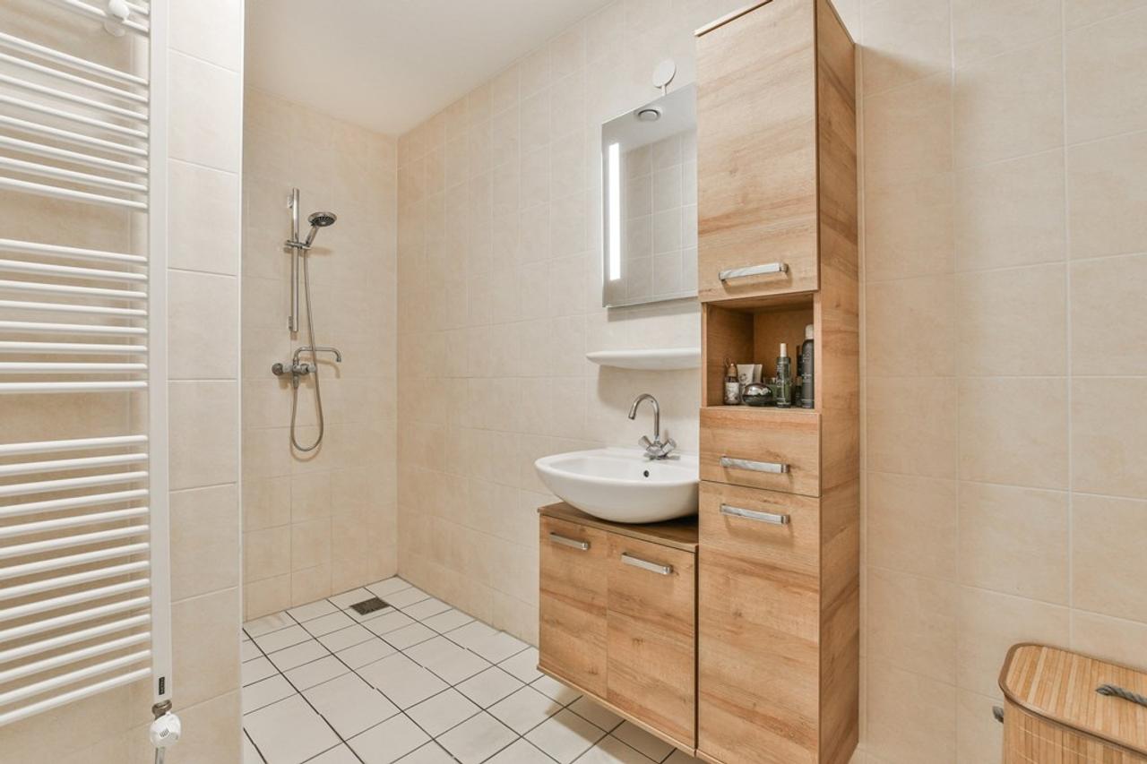 83 m² 2-bedroom apartment in Bijlmer Centrum - Image 10