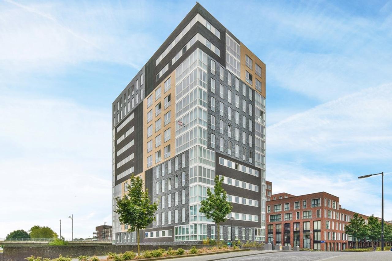 83 m² 2-bedroom apartment in Bijlmer Centrum - Image 21
