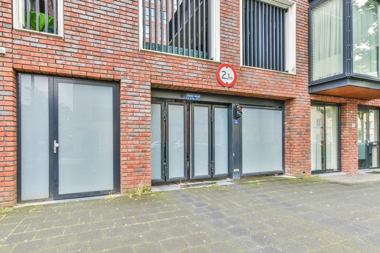 83 m² 2-bedroom apartment in Bijlmer Centrum - Image 24