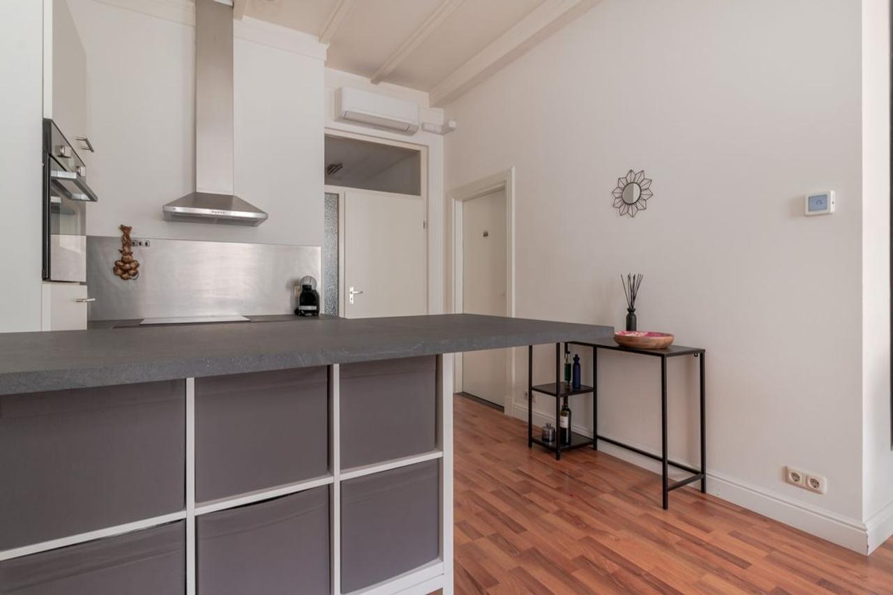Furnished apartment with air conditioning - Image 7