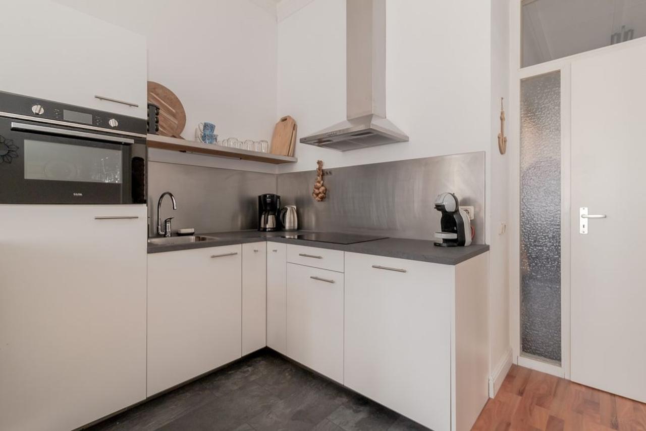 Furnished apartment with air conditioning - Image 8