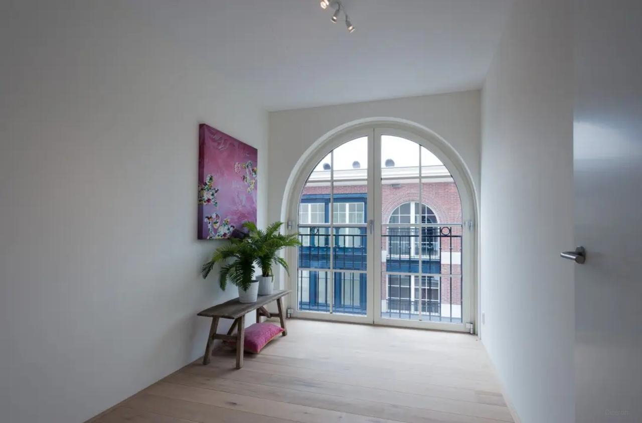 95 m² appartement met balkon in Oostelijk Havengebied - Afbeelding 2