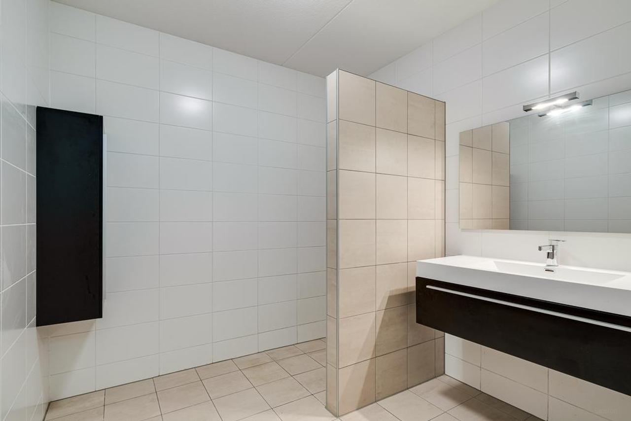 81 m² apartment with balcony in Alkmaar - Image 9