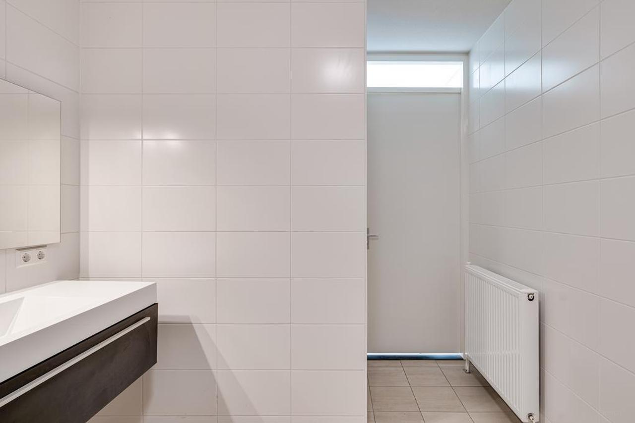 81 m² apartment with balcony in Alkmaar - Image 12