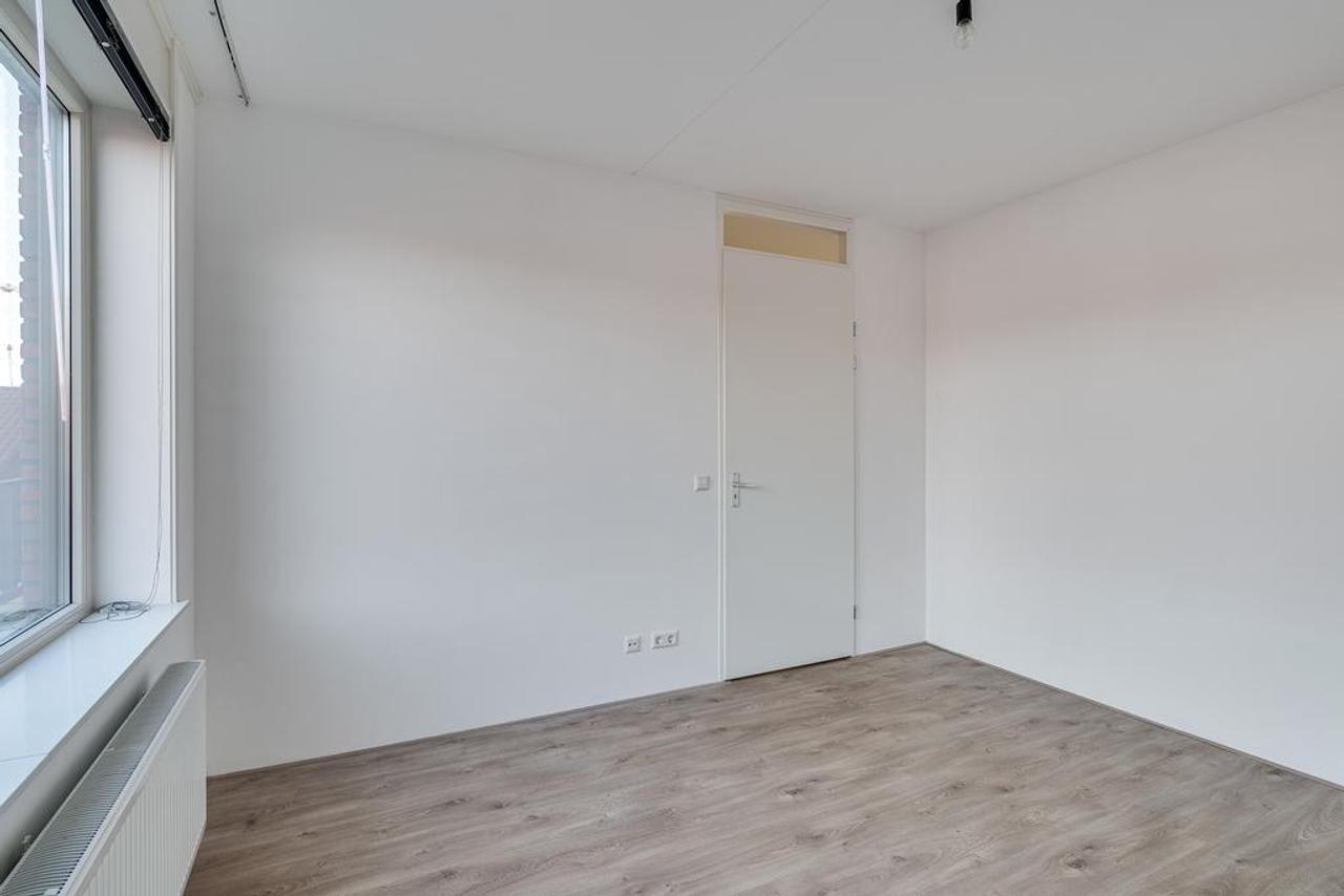 81 m² apartment with balcony in Alkmaar - Image 16