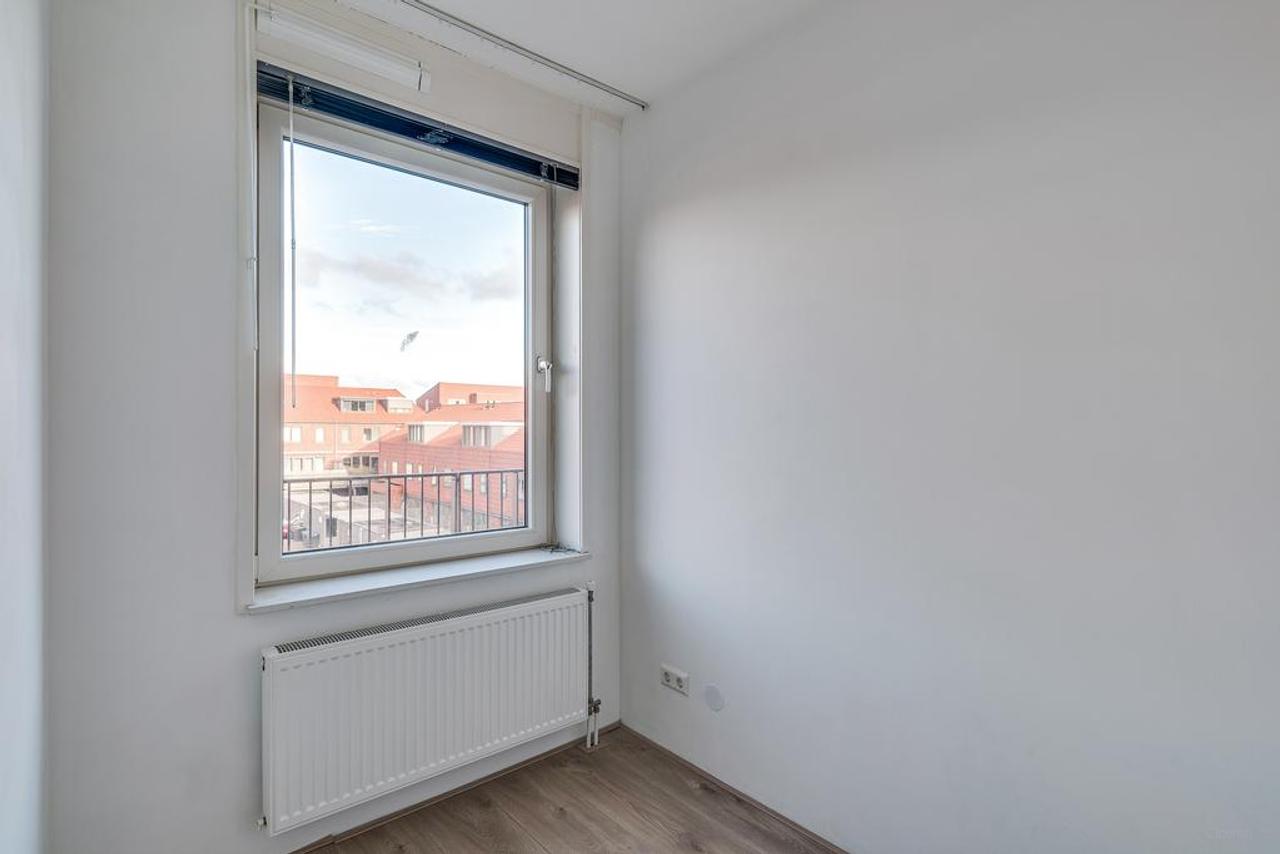 81 m² apartment with balcony in Alkmaar - Image 19
