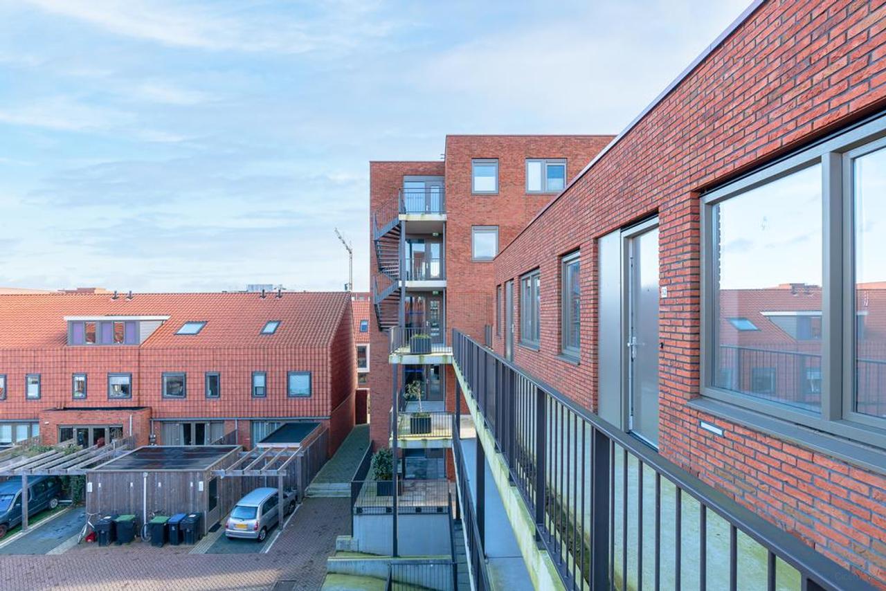 81 m² apartment with balcony in Alkmaar - Image 25