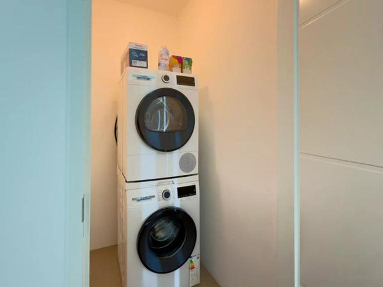 Gemeubileerd 2-slaapkamerappartement met uitzicht - Afbeelding 23